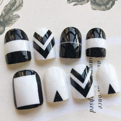 Ink Pattern Grid Press On Nail Tips Fake Nails Short Square Designed Nails Fake Nails Art Uv Gel Nails Salons At Home Glossy