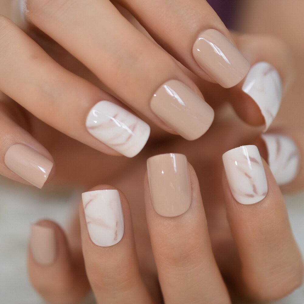 Three Color Short Squoval Fingernails Glossy Arylic Press On Nail Tips Fake Nails Gray White Lips Color Reusable Manicure